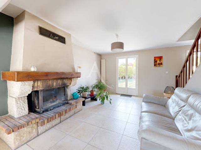 Vente Maison 5 pièces 160 m2 Saint Clair sur Epte