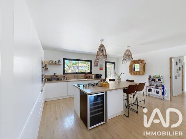 Vente Maison 5 pièces 160 m2 Salles