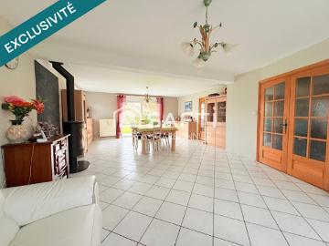 Vente Maison 5 pièces 160 m2 Santes