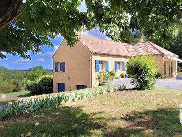 Vente Maison 5 pièces 160 m2 Vitrac