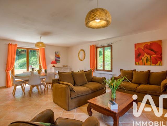 Vente Maison 5 pièces 161 m2 Beynac et Cazenac