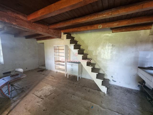 Vente Maison 5 pièces 161 m2 Saint Aubin de Cadelech