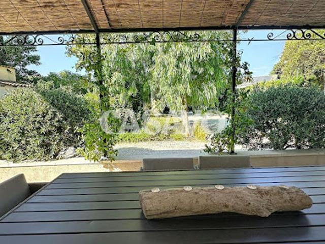 Vente Maison 5 pièces 162 m2 Arles