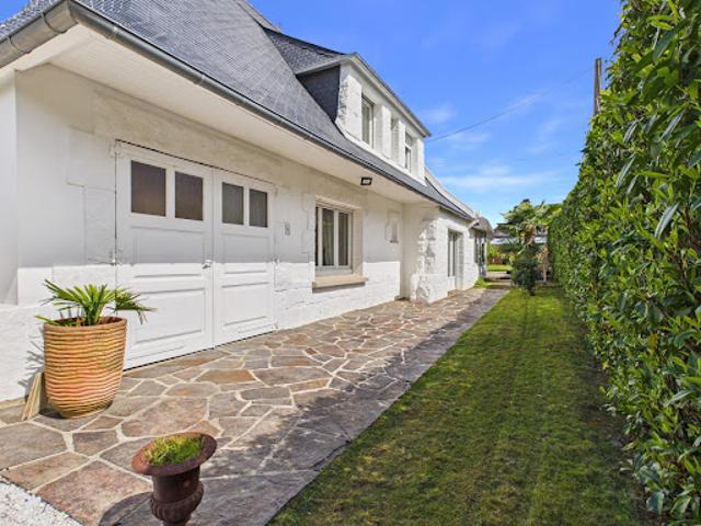 Vente Maison 5 pièces 162 m2 Landivisiau