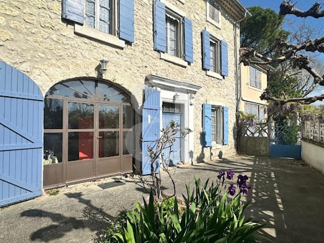 Vente Maison 5 pièces 162 m2 Velleron