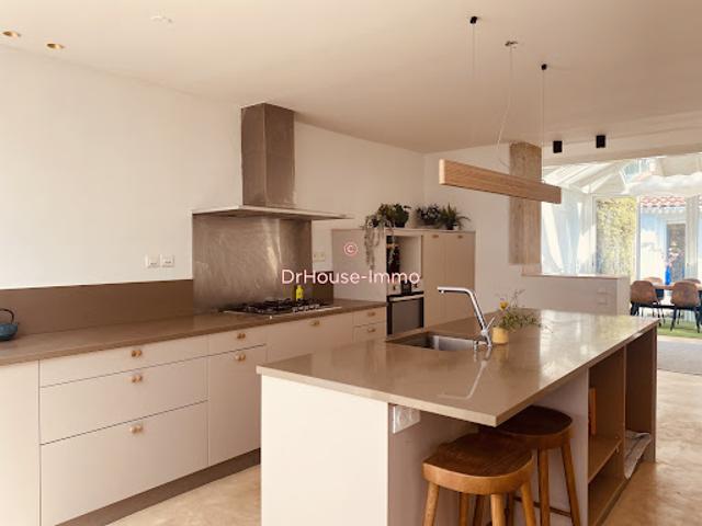 Vente Maison 5 pièces 162.72 m2 La Rochelle