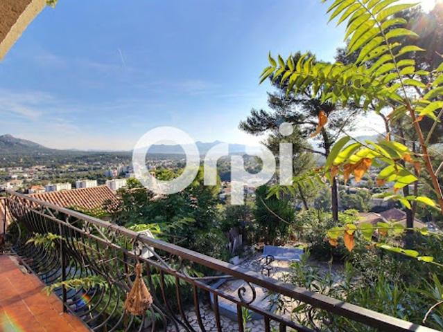 Vente Maison 5 pièces 162.96 m2 Marseille 11ème