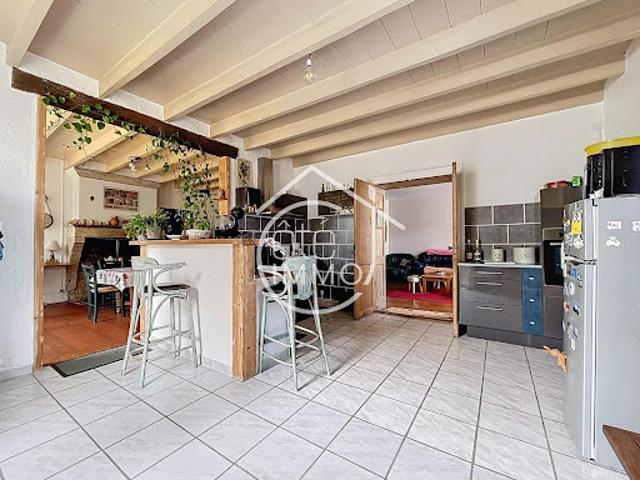 Vente Maison 5 pièces 160 m2 Lamothe Montravel