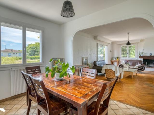 Vente Maison 5 pièces 163 m2 Layrac