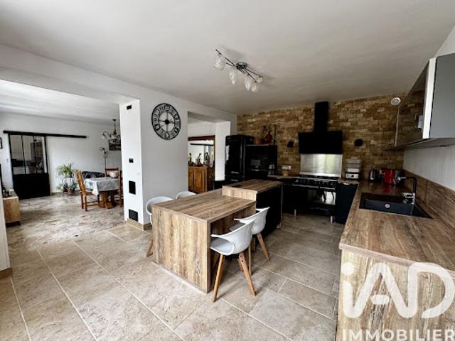 Vente Maison 5 pièces 163 m2 Souppes sur Loing