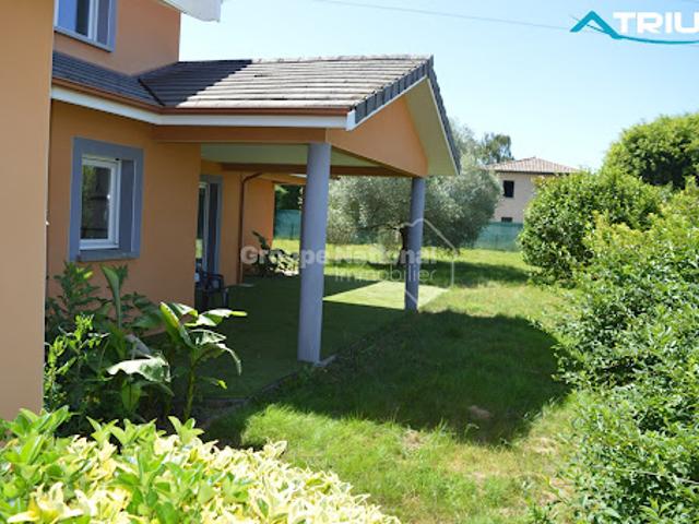 Vente Maison 5 pièces 163 m2 Villeneuve