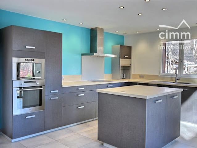 Vente Maison 5 pièces 163.14 m2 Arâches la Frasse