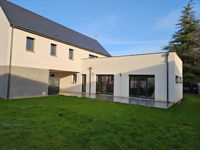 Vente Maison 5 pièces 163.5 m2 Chaumes en Brie