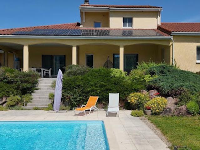 Vente Maison 5 pièces 174 m2 Matour