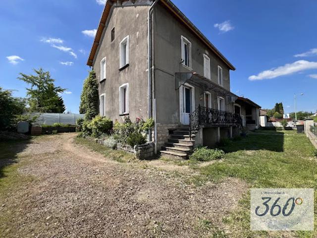 Vente Maison 5 pièces 174.7 m2 Louhans