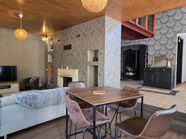 Vente Maison 7 pièces 175 m2 Montmerrei