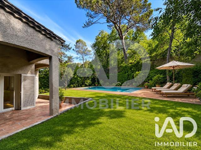 Vente Maison 5 pièces 175 m2 Nimes