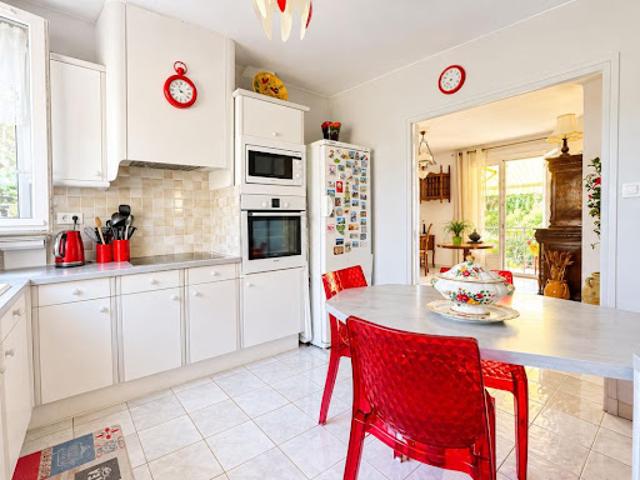 Vente Maison 5 pièces 175 m2 Nimes