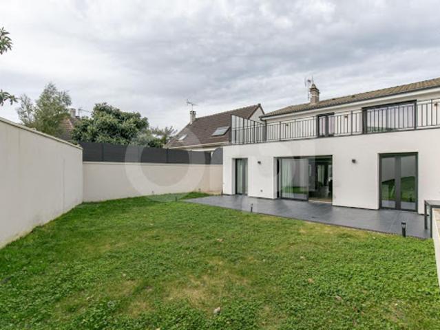Vente Maison 5 pièces 175 m2 Ormesson sur Marne