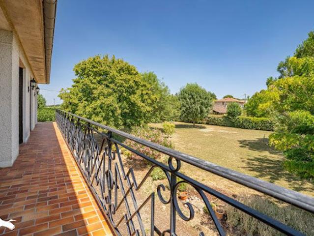 Vente Maison 5 pièces 175 m2 Beaumont de Lomagne