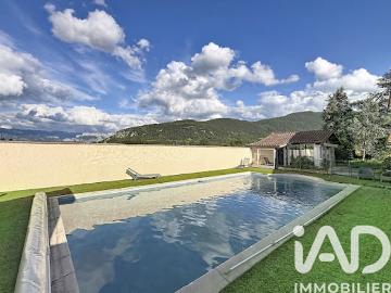 Vente Maison 5 pièces 175 m2 La Baume d'Hostun