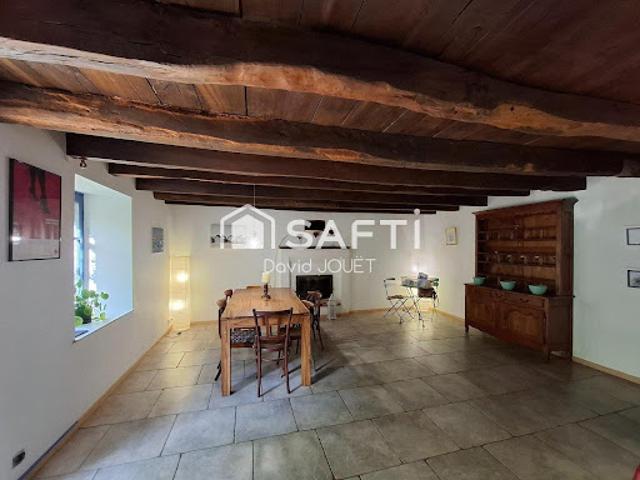 Vente Maison 5 pièces 175 m2 Pleugriffet