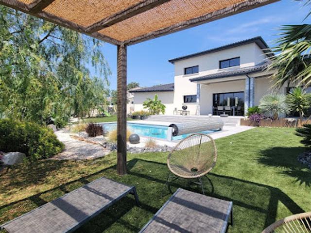Vente Maison 5 pièces 175 m2 Tourbes