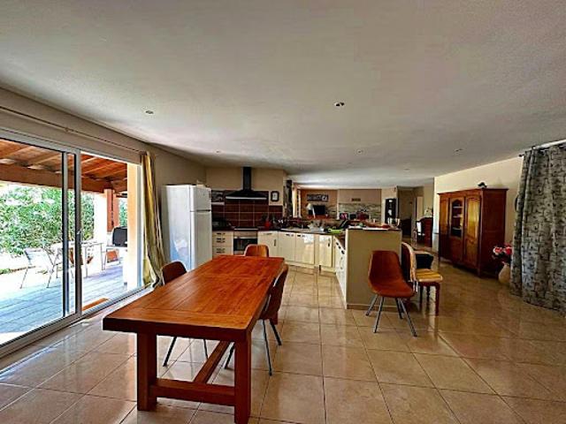Vente Maison 5 pièces 176 m2 Pierrerue