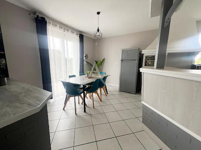 Vente Maison 5 pièces 176.61 m2 Isse
