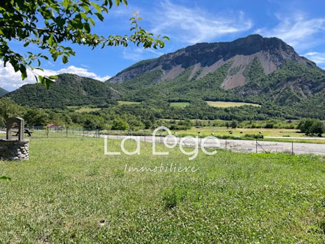 Vente Maison 5 pièces 176.6 m2 Espinasses