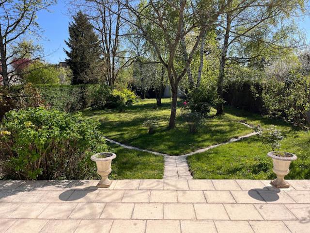 Vente Maison 5 pièces 177 m2 Saint Denis en Val