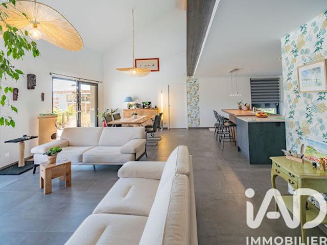 Vente Maison 5 pièces 178 m2 Lagor