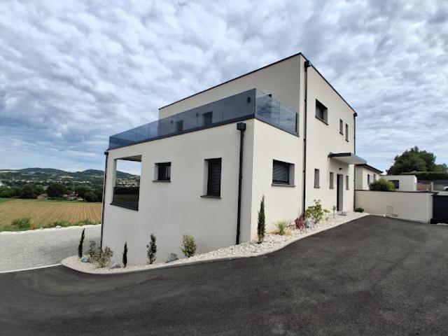 Vente Maison 5 pièces 178 m2 Saint Donat sur l'Herbasse