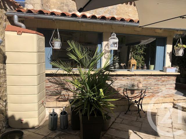Vente Maison 5 pièces 178 m2 Saint Jean d'Angély