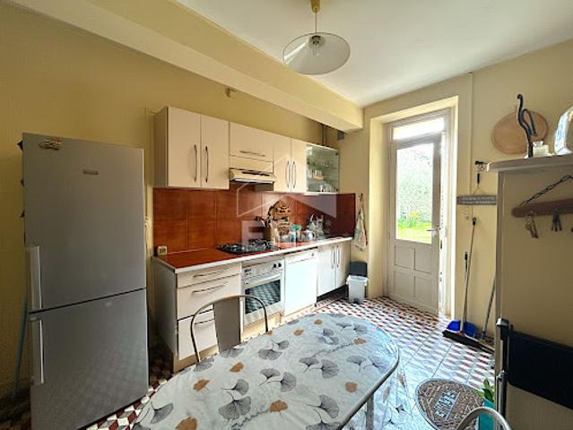 Vente Maison 5 pièces 178 m2 Vic en Bigorre