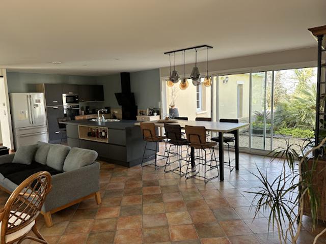 Vente Maison 5 pièces 147 m2 Rouillac