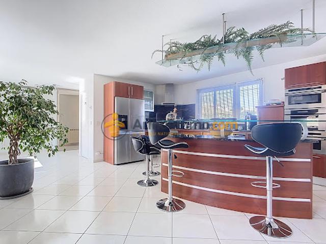 Vente Maison 5 pièces 179.45 m2 Perpignan