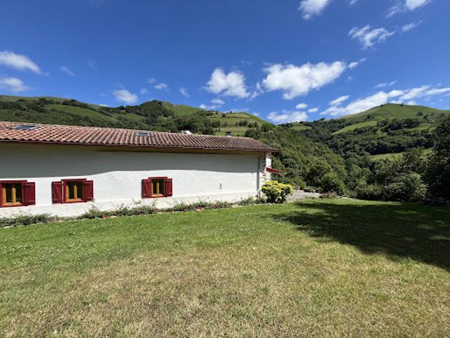 Vente Maison 5 pièces 170 m2 Arnéguy