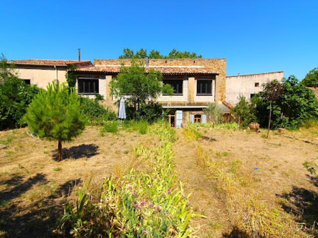 Vente Maison 10 pièces 410 m2 Gabian