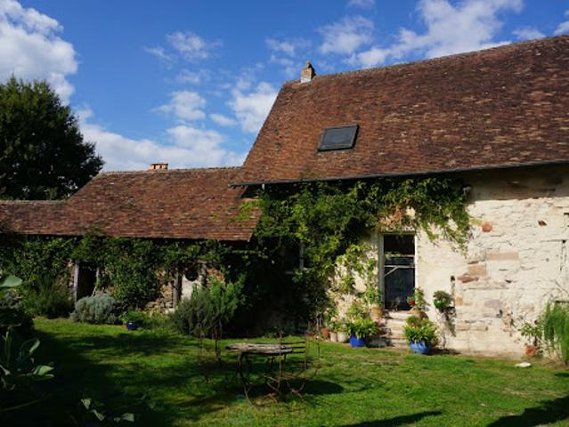 Vente Maison 5 pièces 170 m2 Saint Jory de Chalais