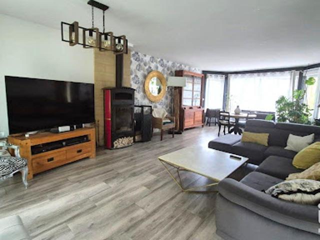 Vente Maison 5 pièces 170 m2 Thorigny sur Marne