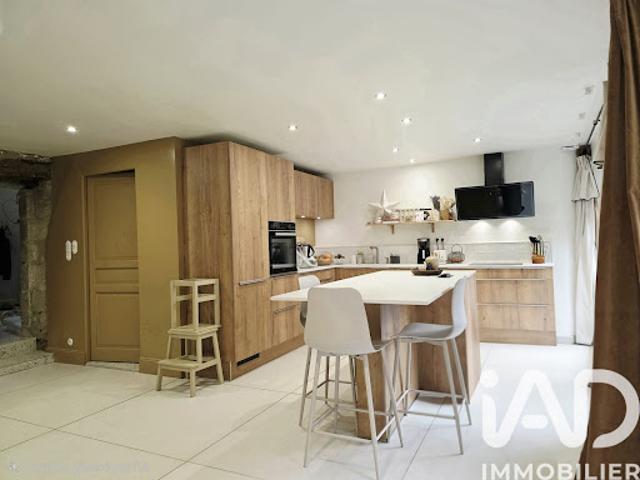 Vente Maison 5 pièces 171 m2 Moncontour de bretagne