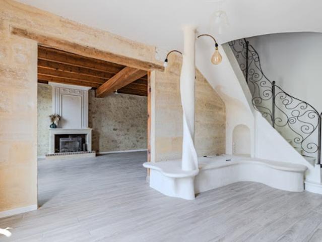 Vente Maison 5 pièces 171 m2 Montpeyroux