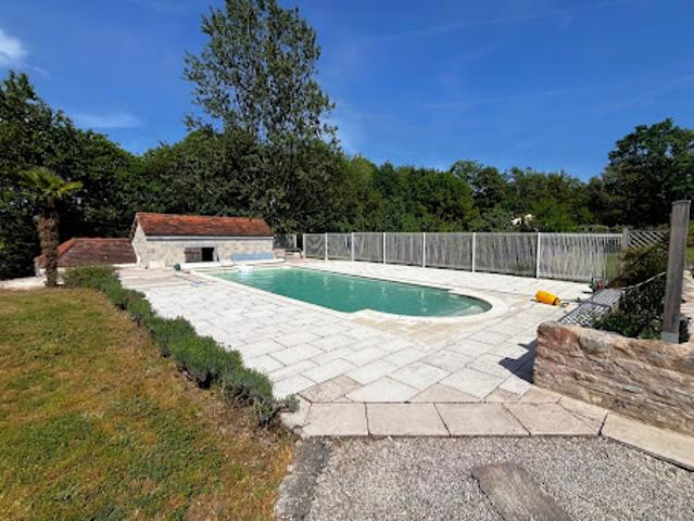 Vente Maison 5 pièces 172 m2 Gourdon
