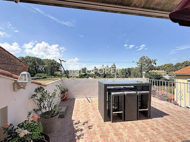 Vente Maison 5 pièces 172 m2 Saint Estève