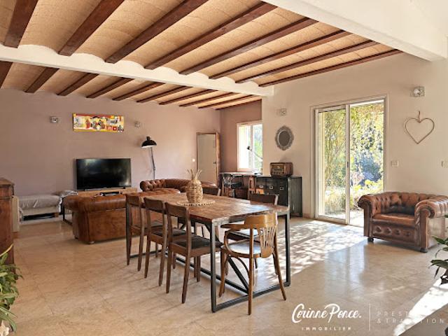 Vente Villa 5 pièces 184 m2 Nimes
