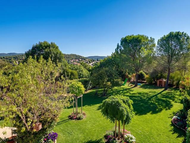 Vente Maison 5 pièces 184 m2 Cannes et Clairan