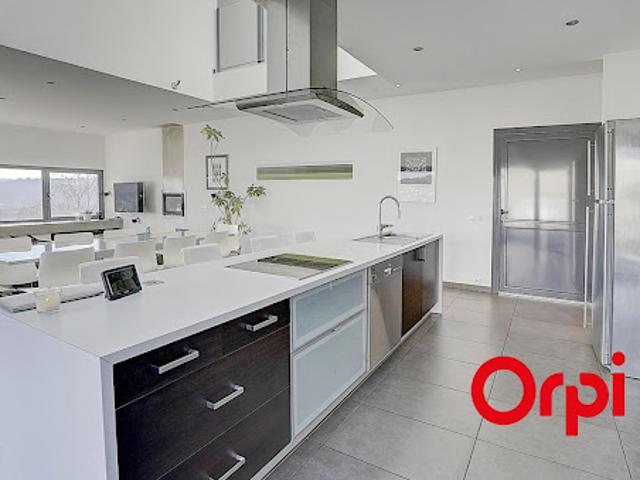 Vente Maison 5 pièces 184 m2 Bourgoin Jallieu