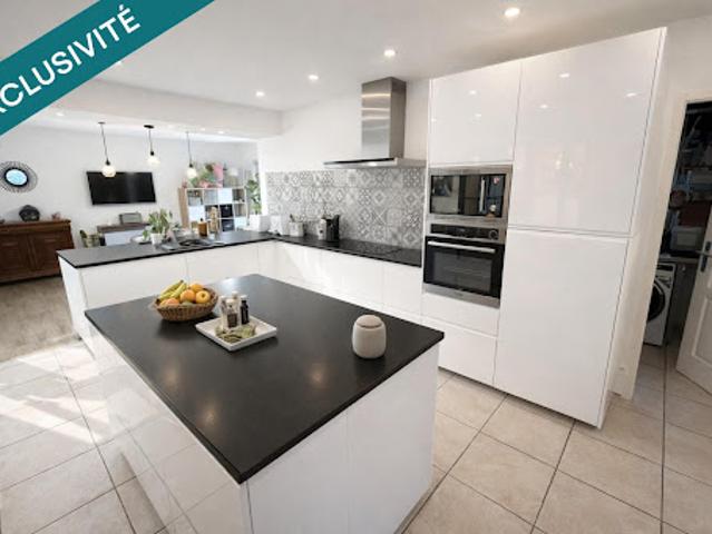 Vente Maison 5 pièces 184 m2 Saint Sulpice