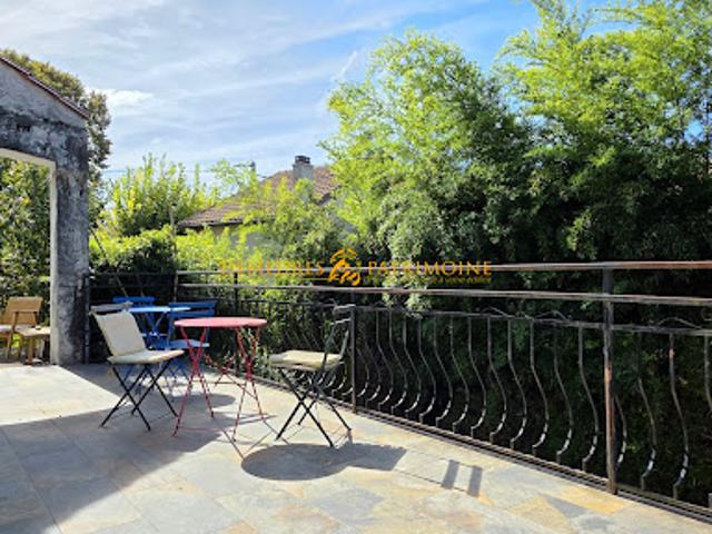 Vente Maison 5 pièces 185 m2 Angouleme